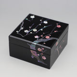 Lacquer Small Box (Raden)