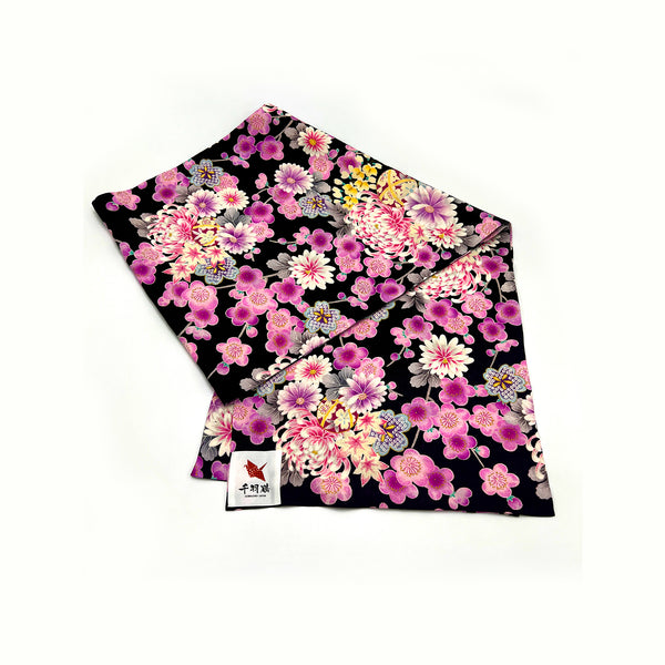 Japanese kimono fabric flowers Pattern Black Stole