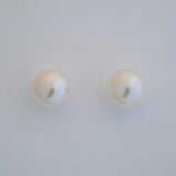 18K White Gold Japanese Akoya Pearl Stud Earrings